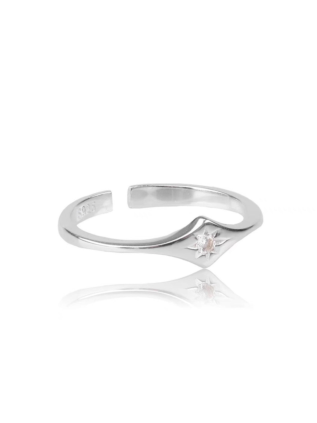 Simple celestial silver ring with modern wave curve design