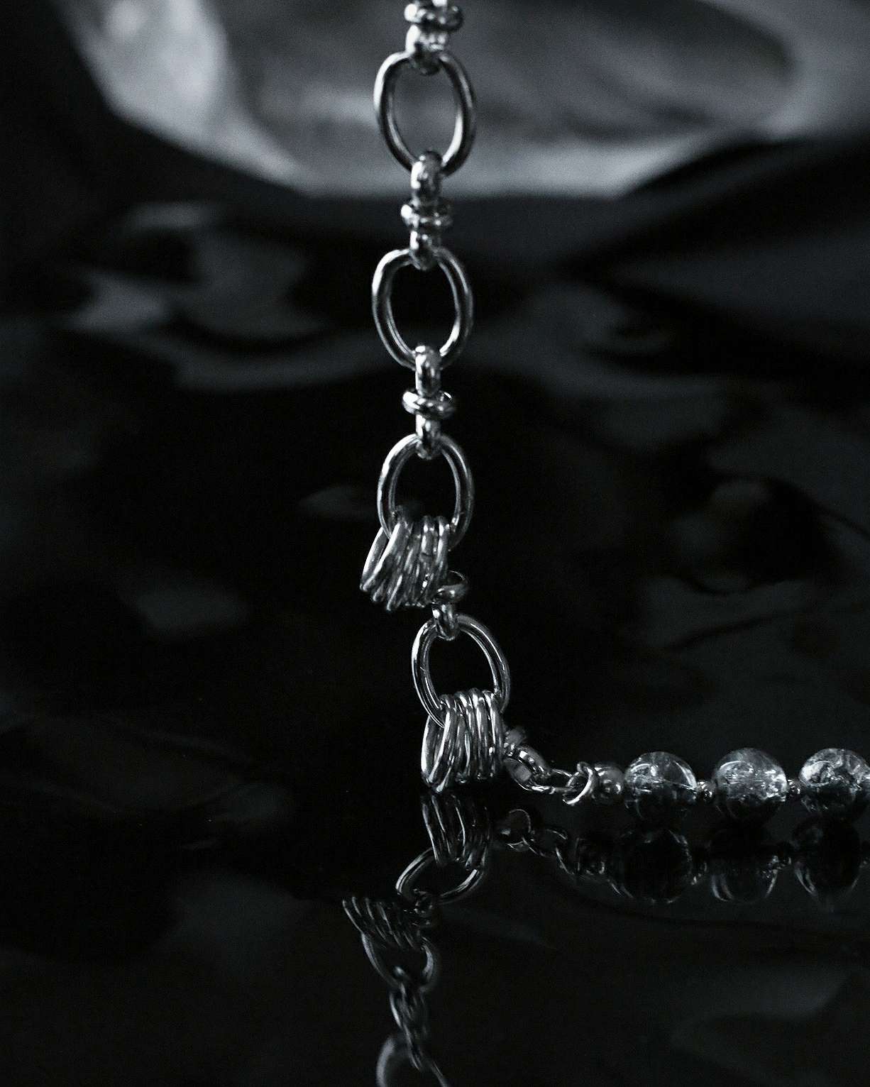 Collier Monora Dark Gothic *Grande Croix* en Acier au Titane