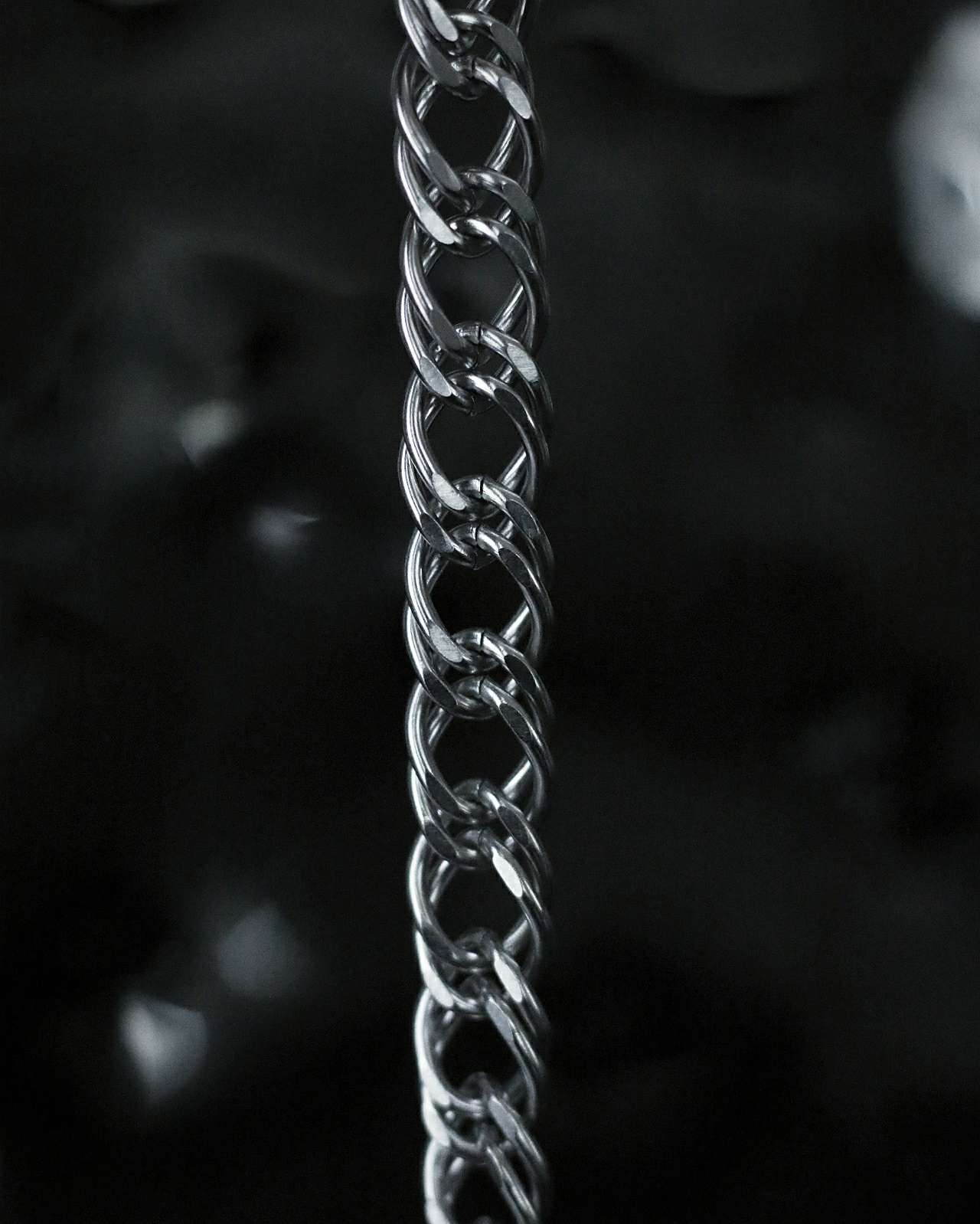 Monora Dark Fashion *Python Vertebrae* Necklace