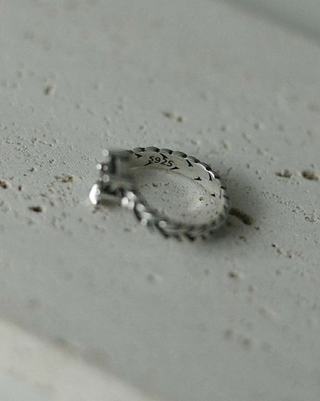 Monora *Scorpio Tail * Silver Ring