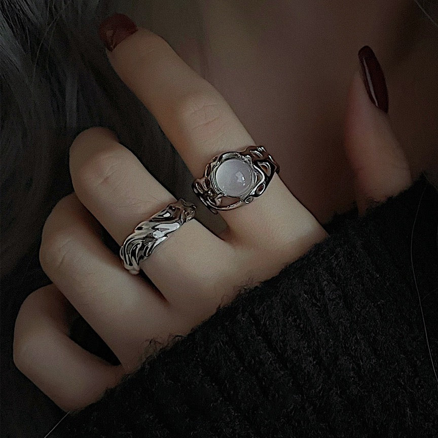 Monora Gothic *The Moon Lake* Ring in 925 Silver