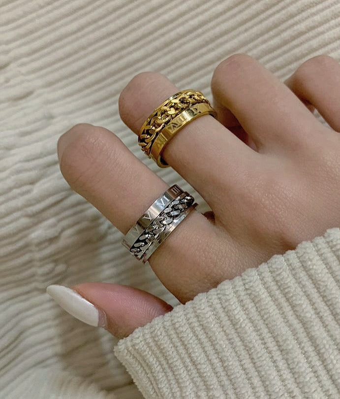 Monora Dark Gothic *Chain&Time-Gold* in Titan