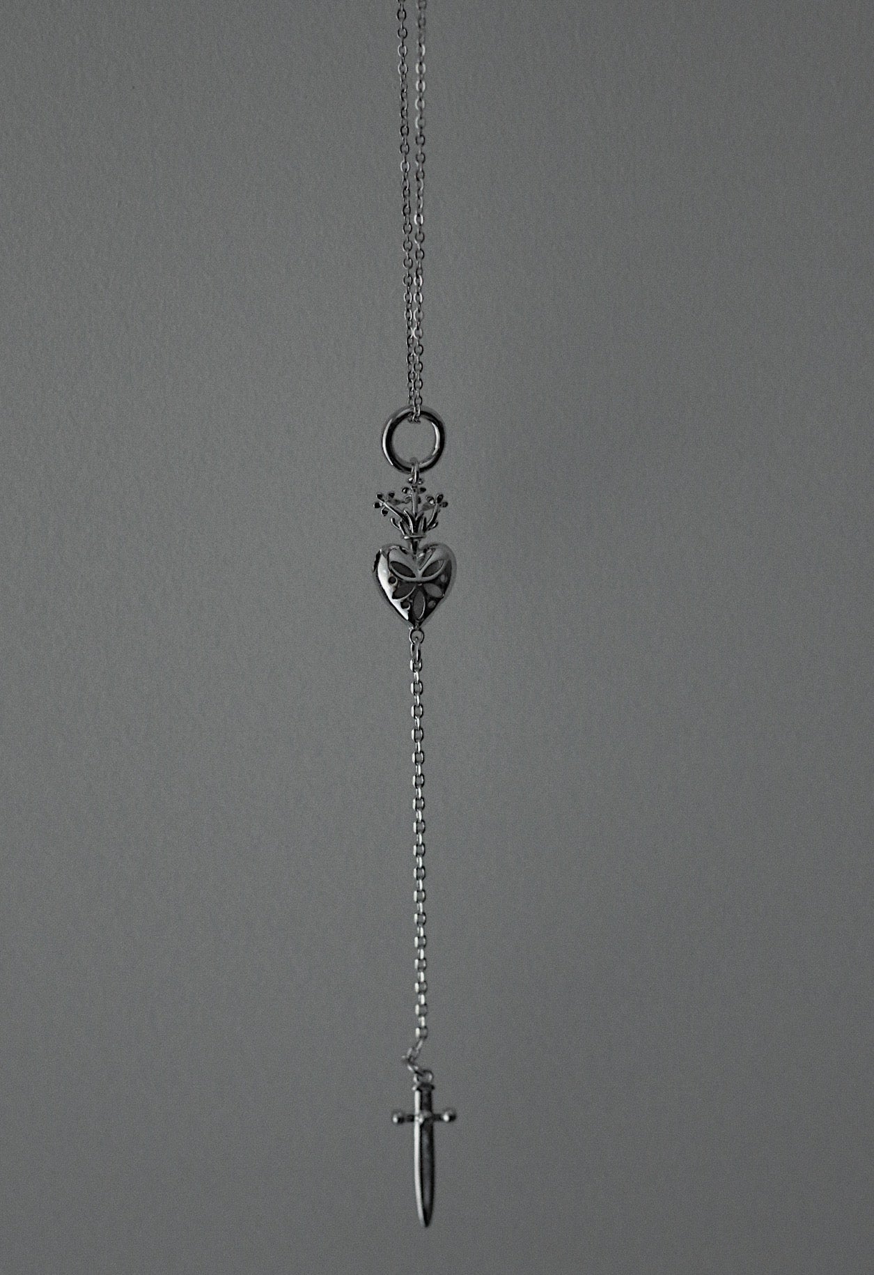 Monora Dark Gothic *Mars* Necklace & Stud Earring