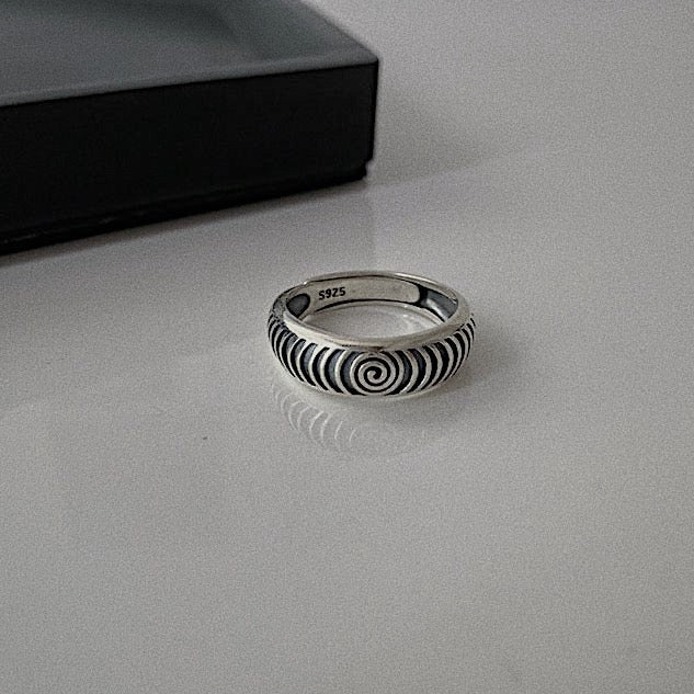 Monora Dark Gothic *The Eye of the Vortex* Ring in 925 Silber