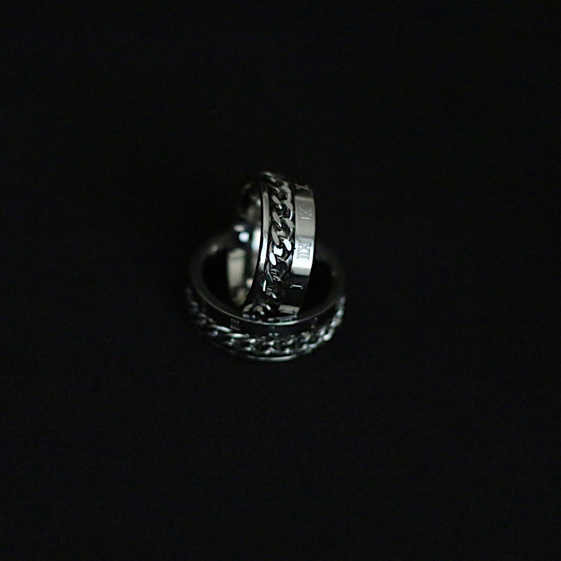 Monora Dark Gothic *Chain & Time - Silver* Ring