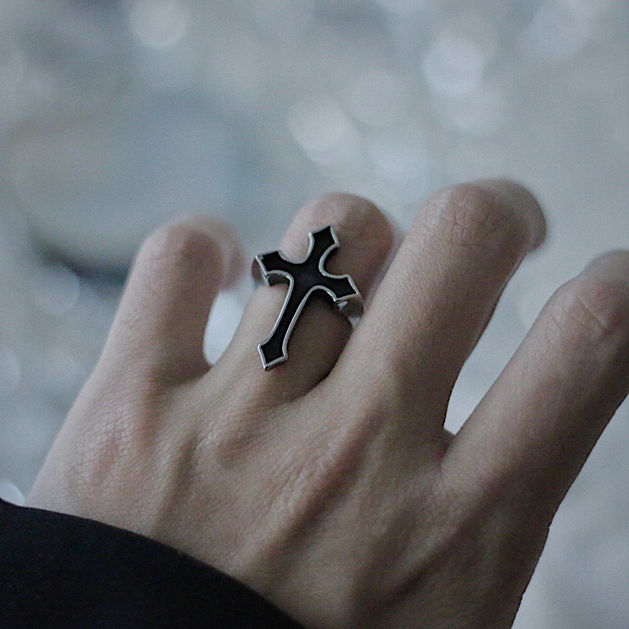 Monora Dark Gothic *Big Cross* Ring