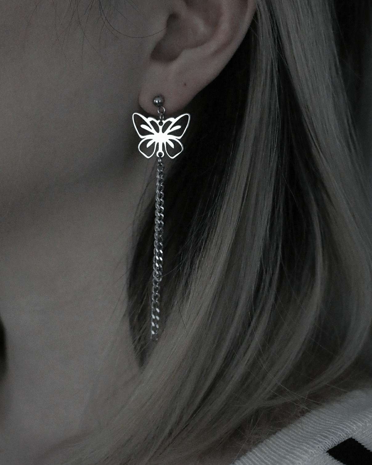 Monora Gothic *Moon Kill* Clous d'oreilles - 1 pièce en titane