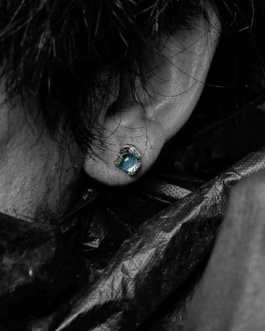 Monora *Gaze of Medusa* Stud Earring - The Mesmerizing Blue