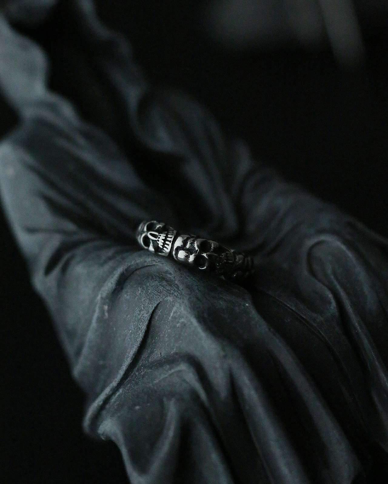 Monora Dark Fashion Spirits Ring