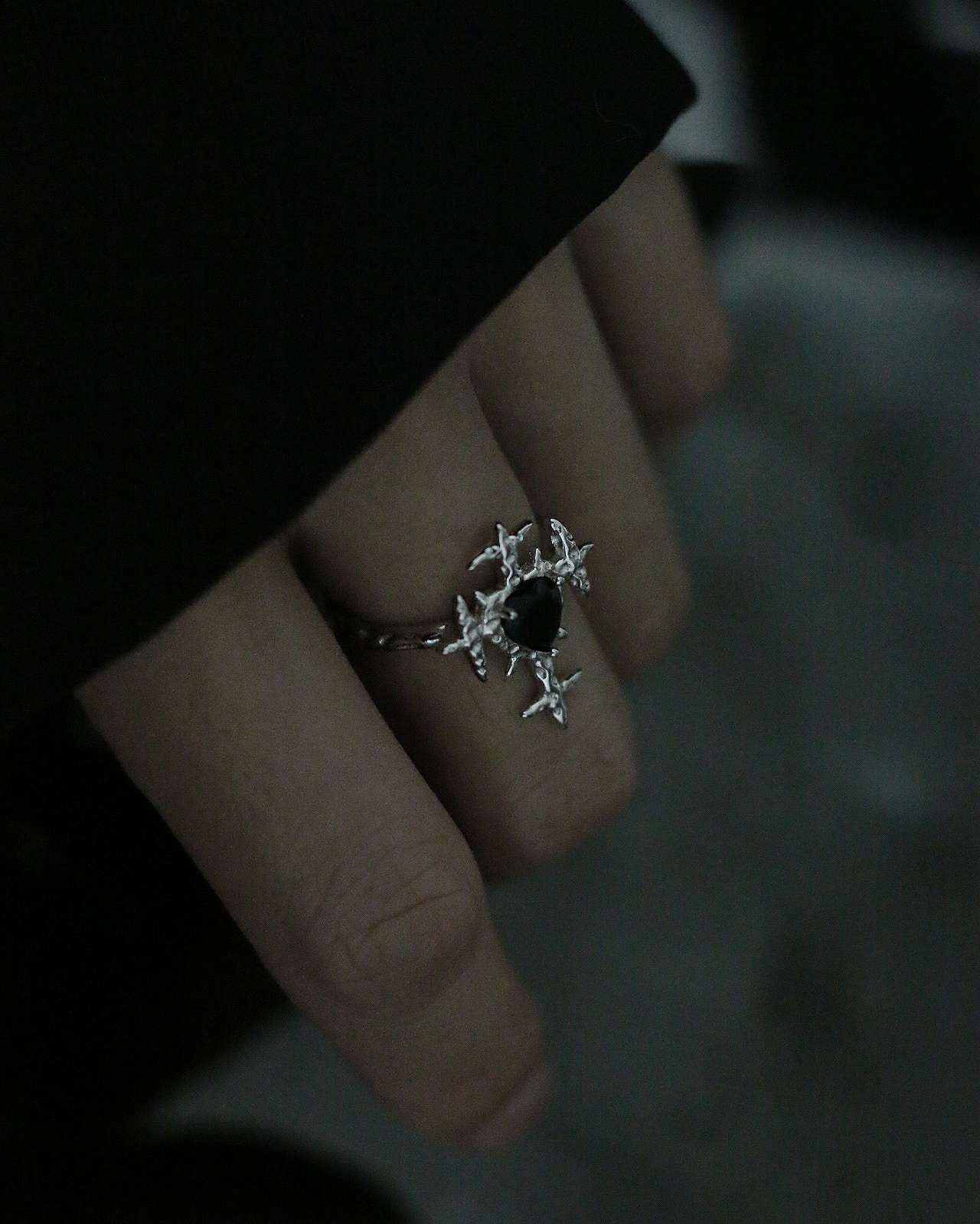 Monora Spiky Cross Silver Ring