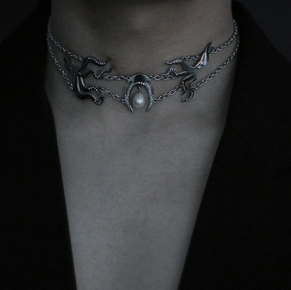 Monora Dark Fashion *Dracarys* Necklace