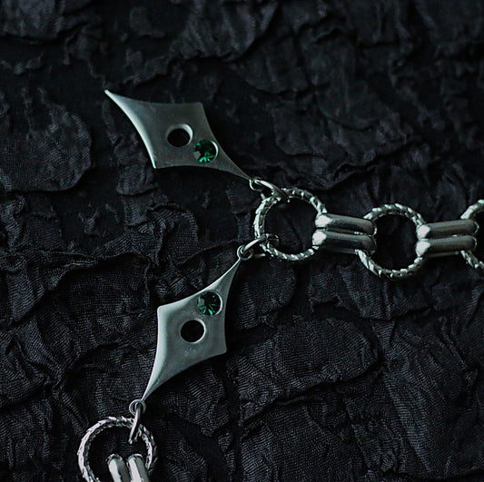 Monora Dark Gothic *Kunai* Bracelet