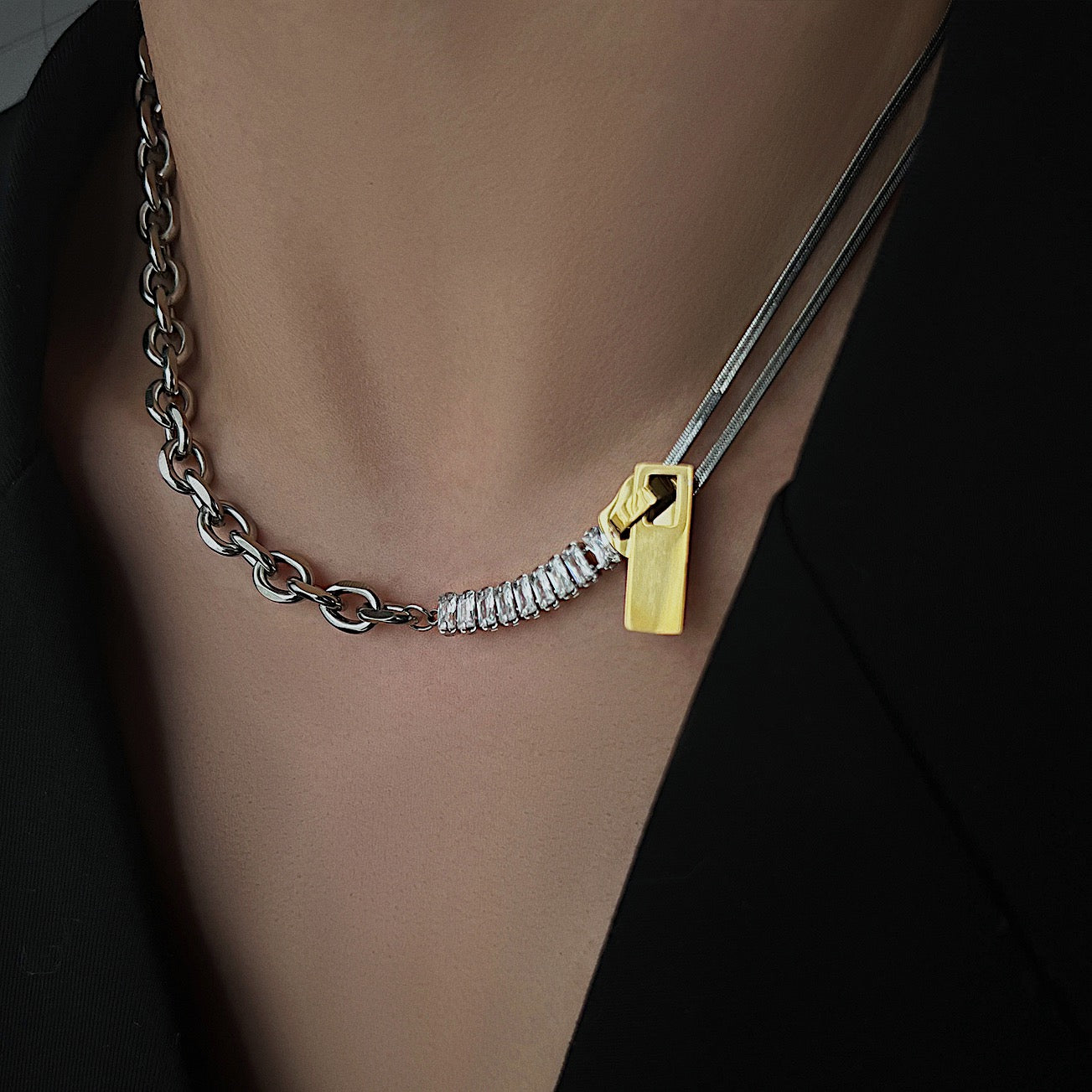 Monora Dark Gothic *Golden Zipper* Necklace