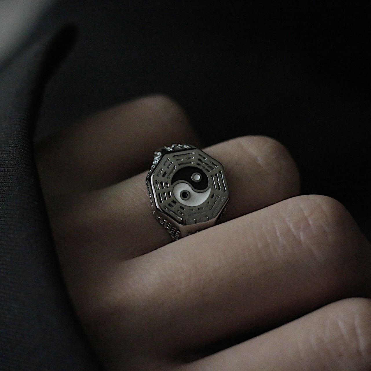 Monora Gothic *Tai Chi* Ring