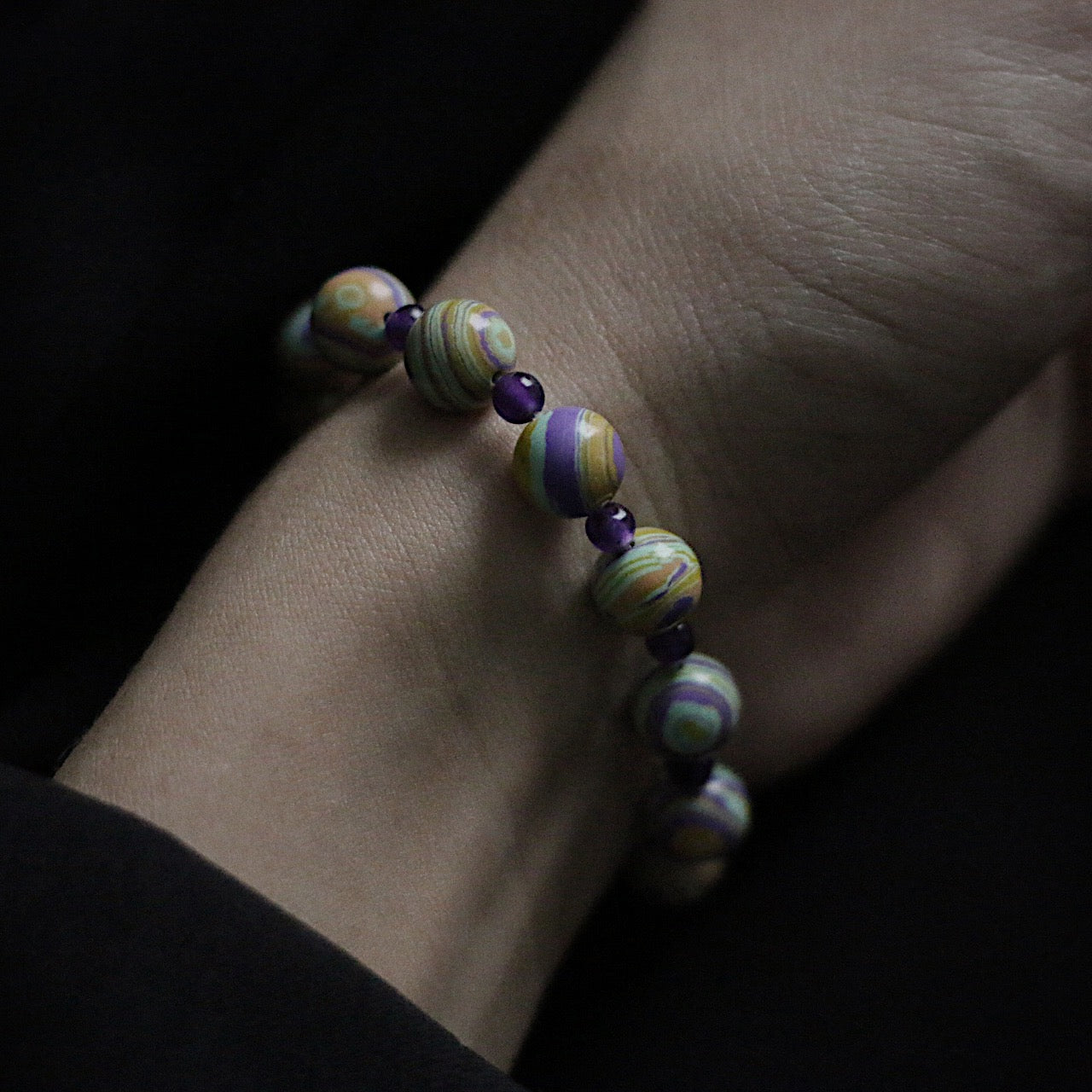 Monora Enchanting Agate Stone *Candies* Bracelet - Captivating Marbled Design