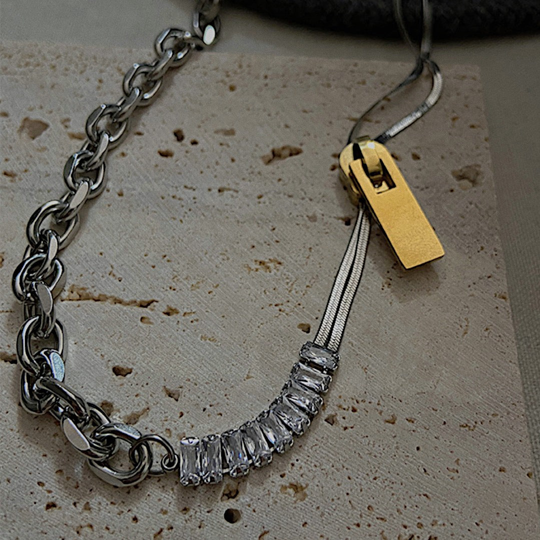 Monora Dark Gothic *Golden Zipper* Necklace