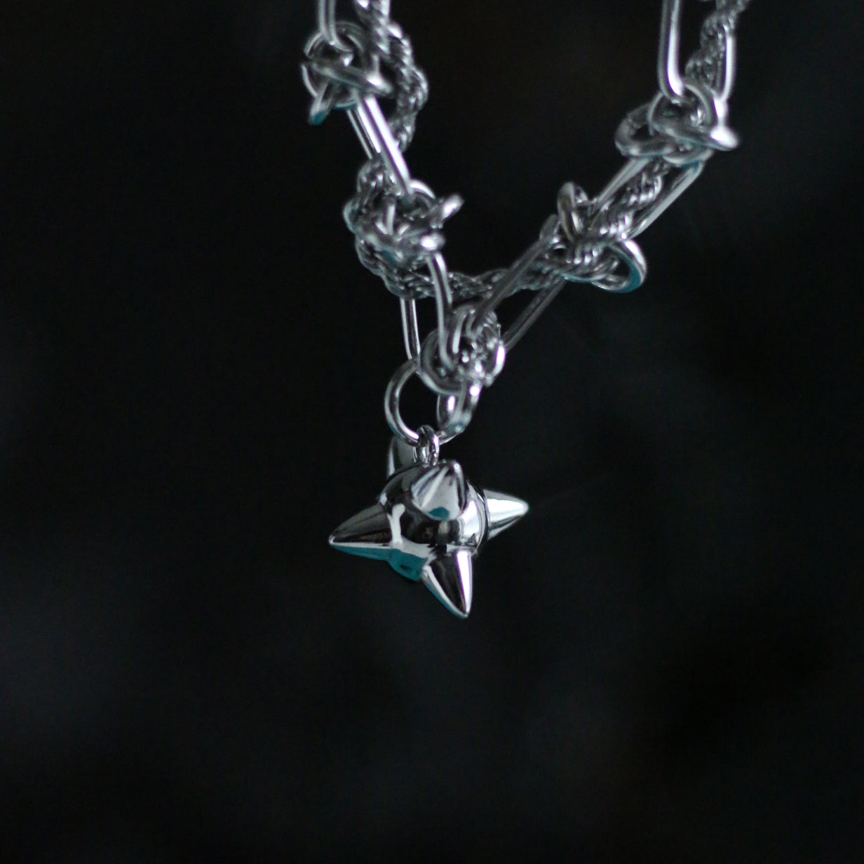 Monora Meteor Hammer Necklace