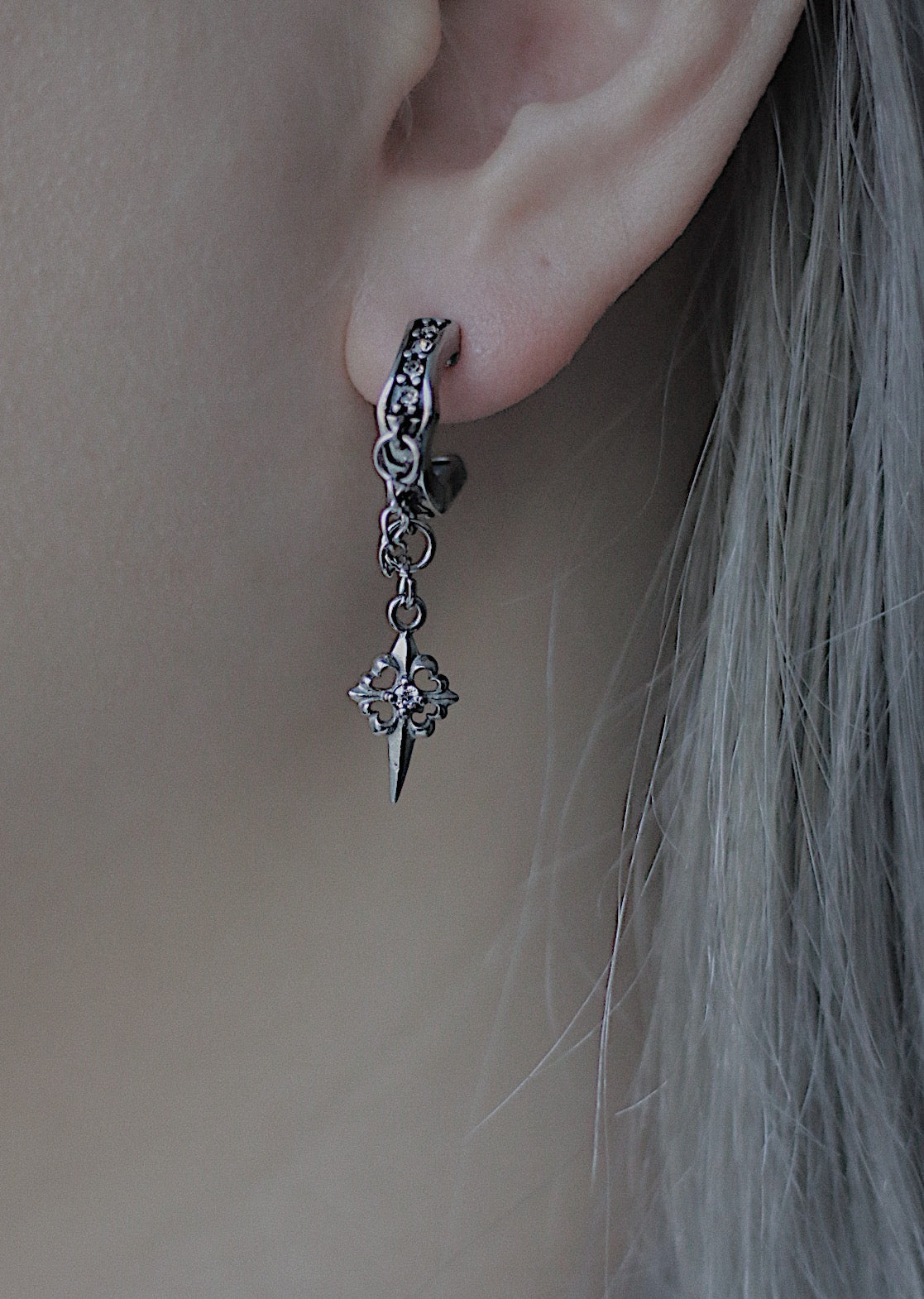 Boucles d'Oreilles Monora Gothic *Spearhead* - 1 Pièce en Titane