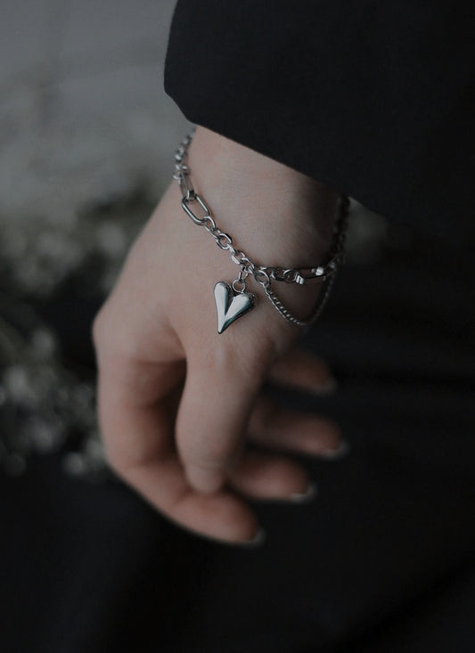 Monora Dark Gothic *Little Heart* Bracelet
