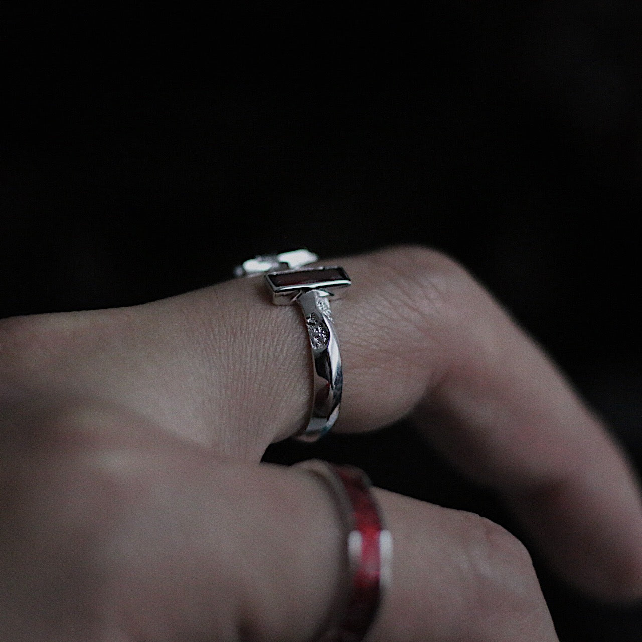 Monora Dark Fashion *Lava* Ring in 925 Silver