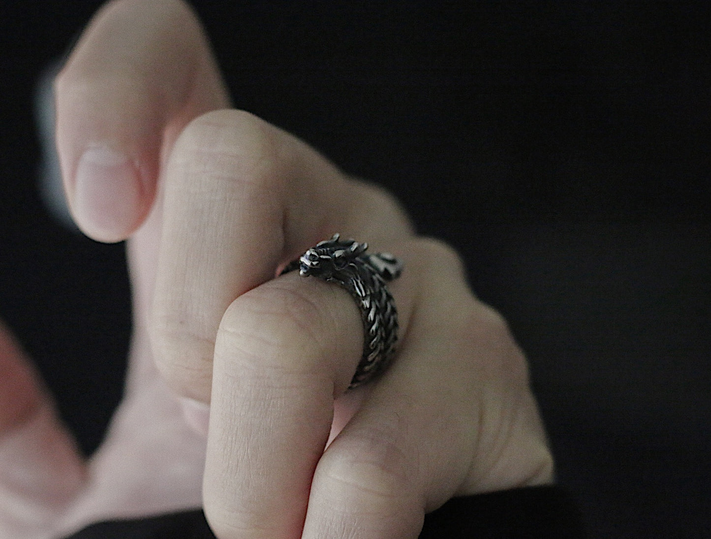 Monora Dark Gothic *Dragon- Drogon* Ring