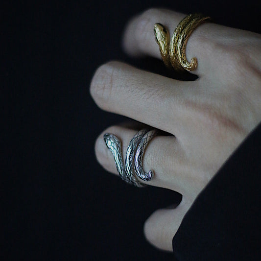 Monora Dark Goth *Coiled Python Snake* Ring